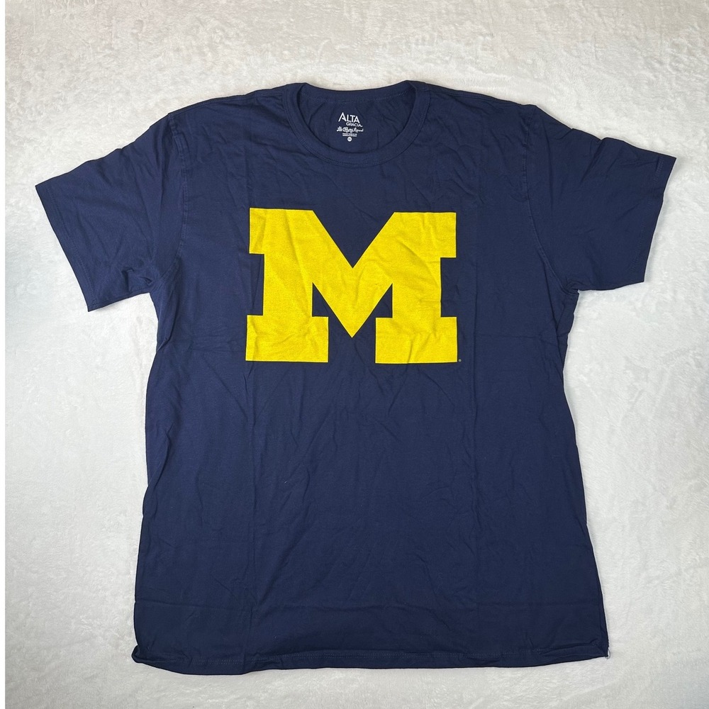 Alta Gracia Michigan Wolverines T-Shirt Mens 2XL Navy Blue Block M Logo NWOT